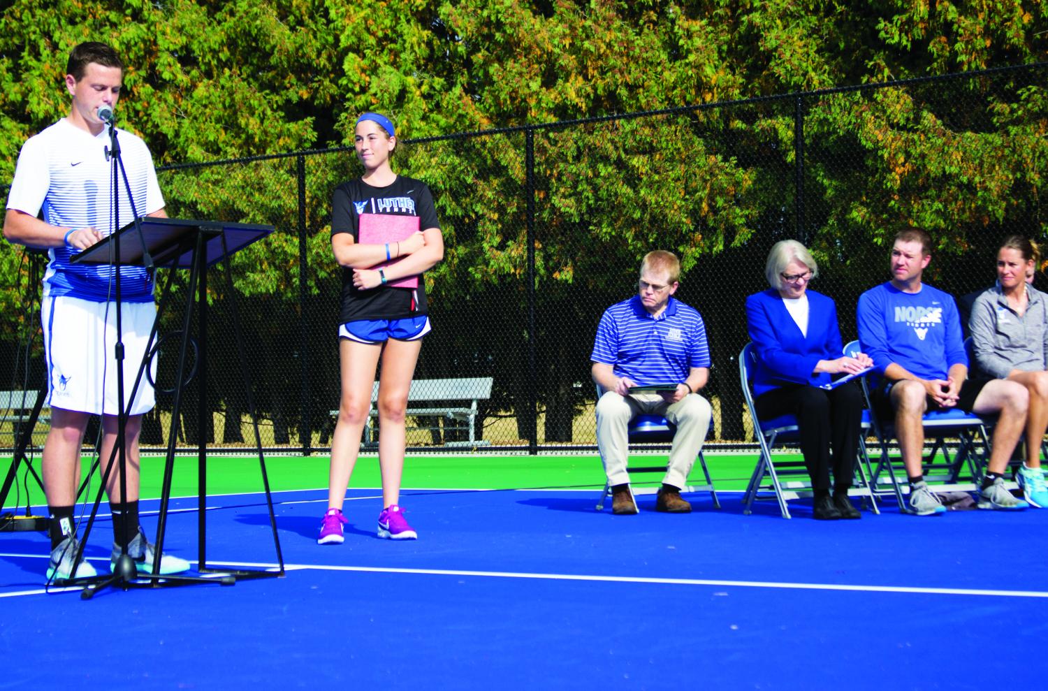 Anders Jensen (‘18) and Jackie Cychosz (‘18) speak at the dedication ceramony .
