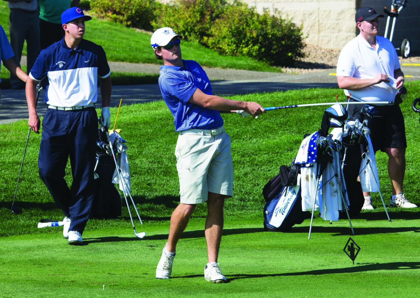 Johnpeter Knutson (‘20) drives the ball at the Ronnie Eastman Invite, last year.