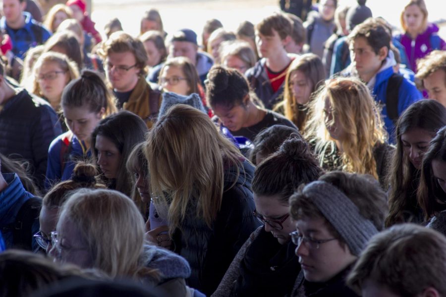 Students gather on the steps of the CFL to remember the victims of the Parkland shooting