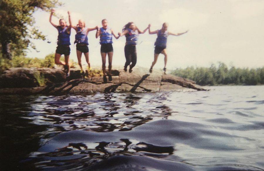 Endeavor+Together+immediately+integrated+international+and+domestic+students+through+off-campus+immersion+programs.+