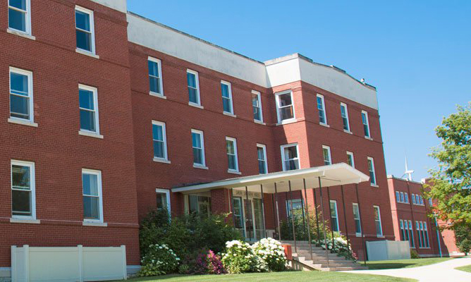 Larsen Hall is one of the housing options for upperclassmen that does not have an elevator.