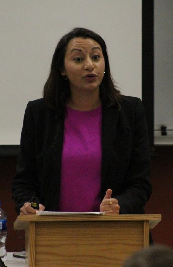 Assistant Professor in the department of sociology and El Instutito: The Institute of Latina/o, Caribbean and Latin American Studies Daisy Verduzco Reyes shares her research from her book