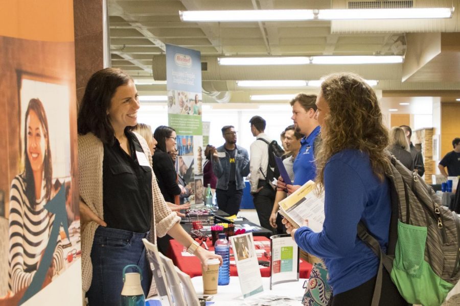 Luther College students connect with recruiters at the Career Fair (2019). 