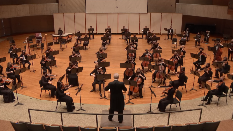 Luther College Symphony Orchestra performs their first concert with an in-person audience in over a year. Photo courtesy of Alex Thompson (22) | Chips