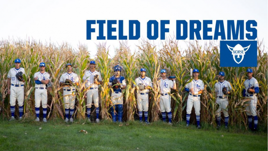 Members+of+the+Luther+Baseball+team+pose+in+a+promotional+photo+for+their+future+game+at+the+Field+of+Dreams+against+Briar+Cliff+University+on+September+22%2C+2022.+%28Photo+courtesy+of+Luther+Athletic+Department%29%0A