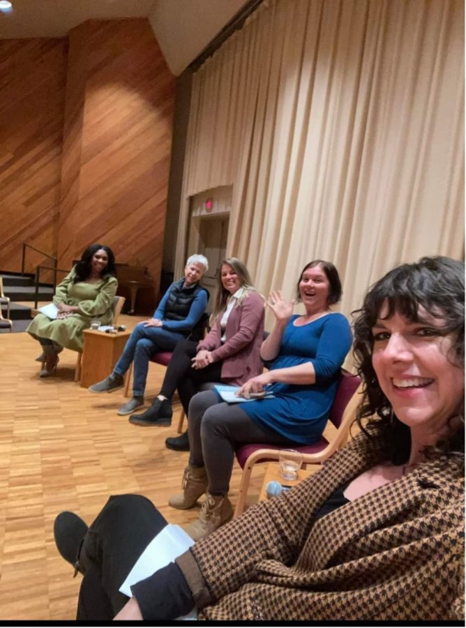 Photo of Erika Stowe, Gail Bolson Magnuson (‘84), Laree Schouweiler,  Aryn Henning Nichols, and Lisa Lantz at the panel. Photo courtesy of The Getup Facebook Page. 